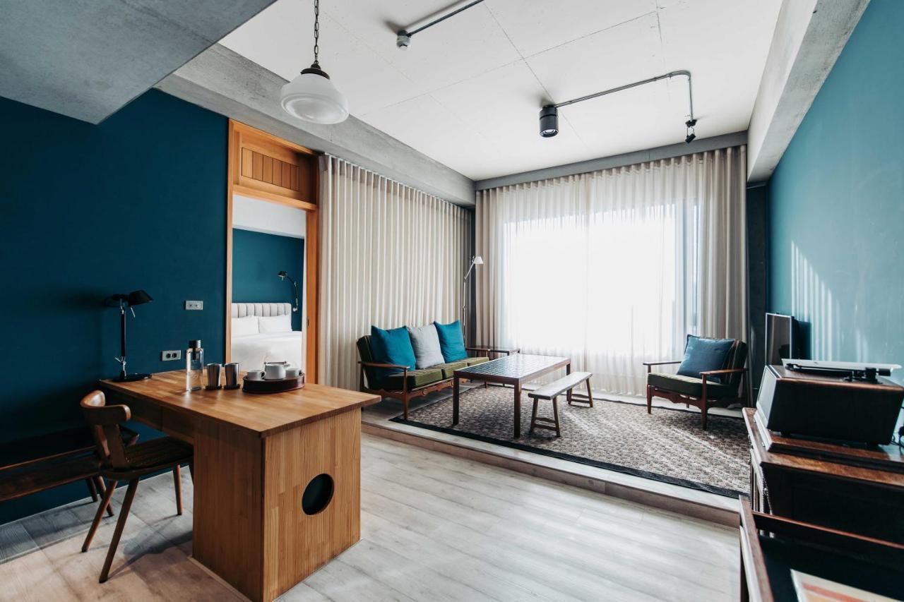 U.I.J Hotel & Hostel Tainan Exterior foto